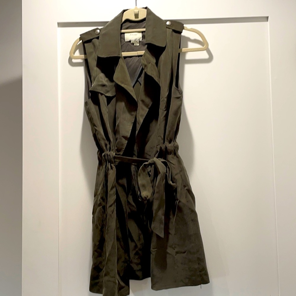 Anthropologie olive utility Vest utility long open/close fall